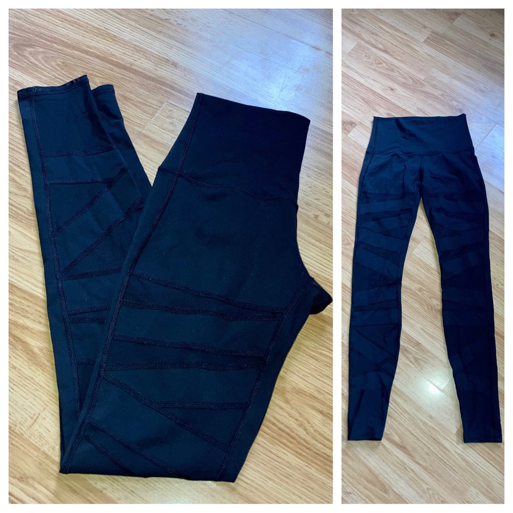 Lululemon Bottoms Leggings Mesh Inserts Semi Sheer Athleticwear Black sz 6